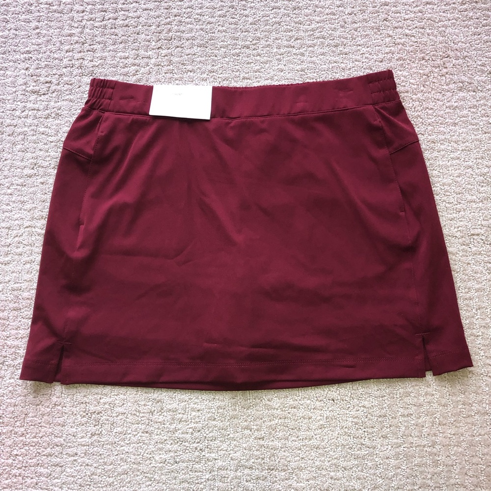 NWT Lady Hagen 16” Perforated Skort